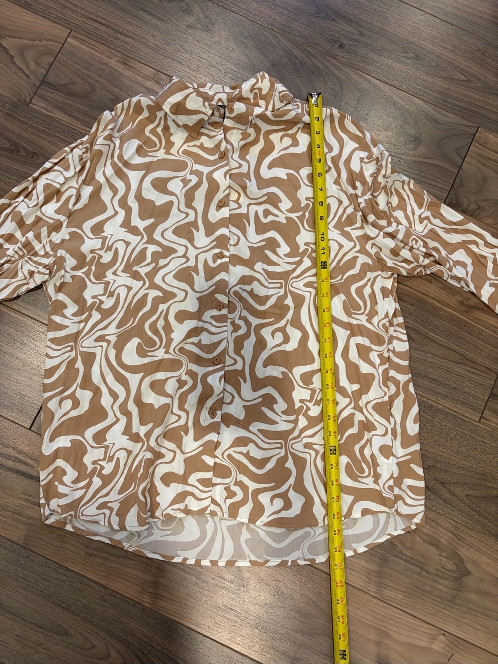 Streetwear Society Brown and White Swirl Button-Up Top - Picture 4 of 5